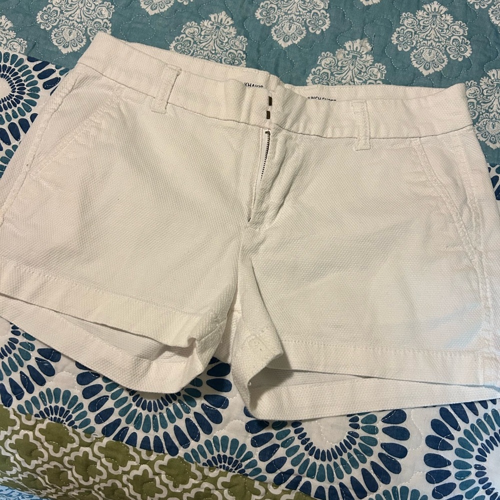 Gap shorts